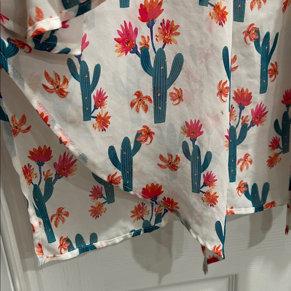 Peach Love California Floral Cactus Kimono - Picture 4 of 6